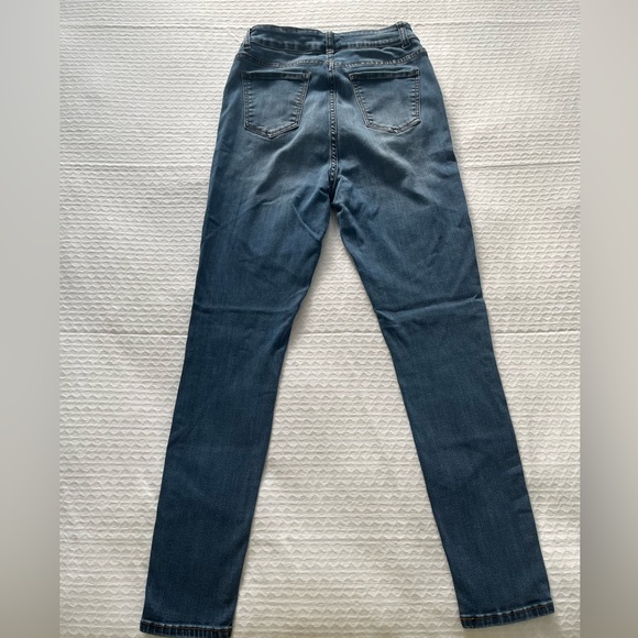 FASHION NOVA stretch jeans - Picture 4 of 4